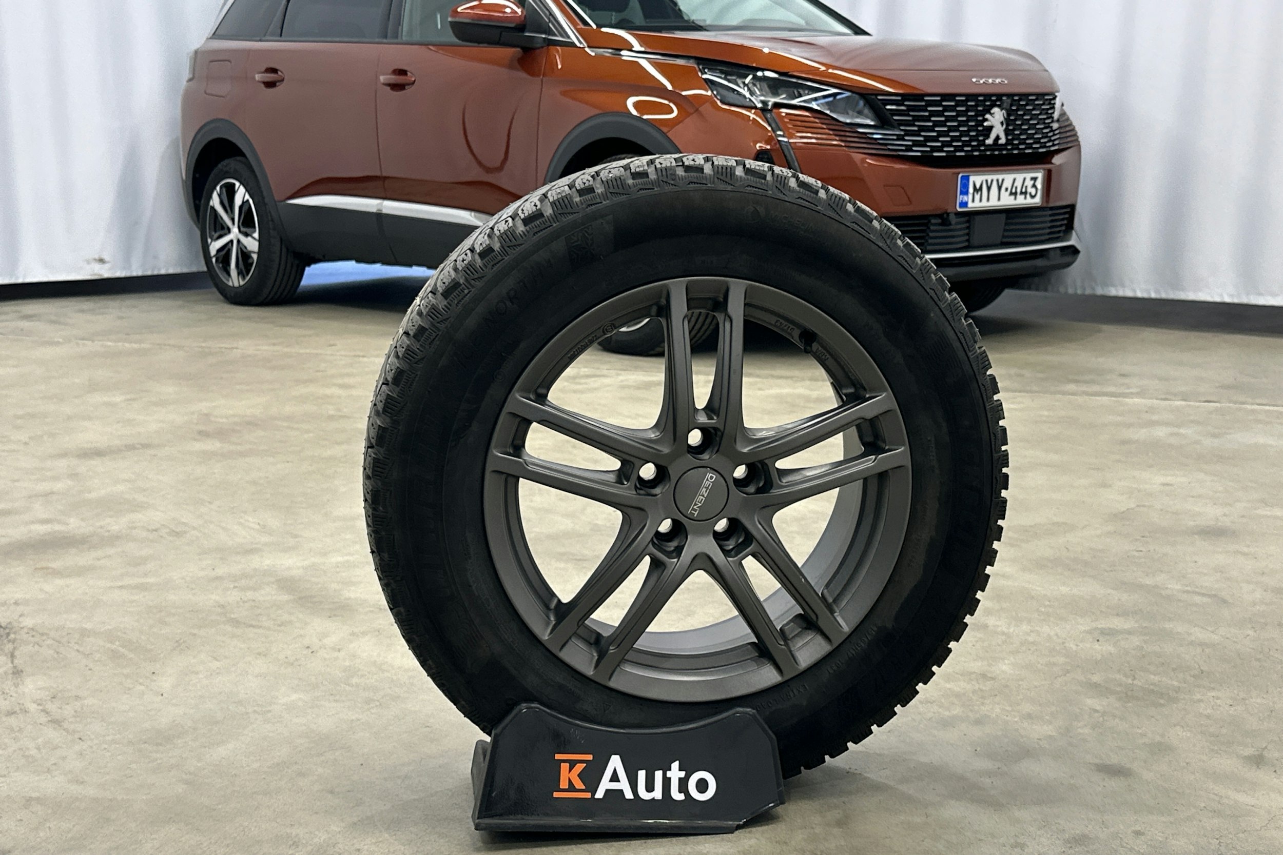 ruskea (beige) Peugeot 5008 2021 kuva 33.