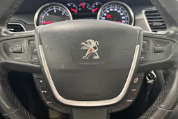 musta Peugeot 508 2011 kuva 18.