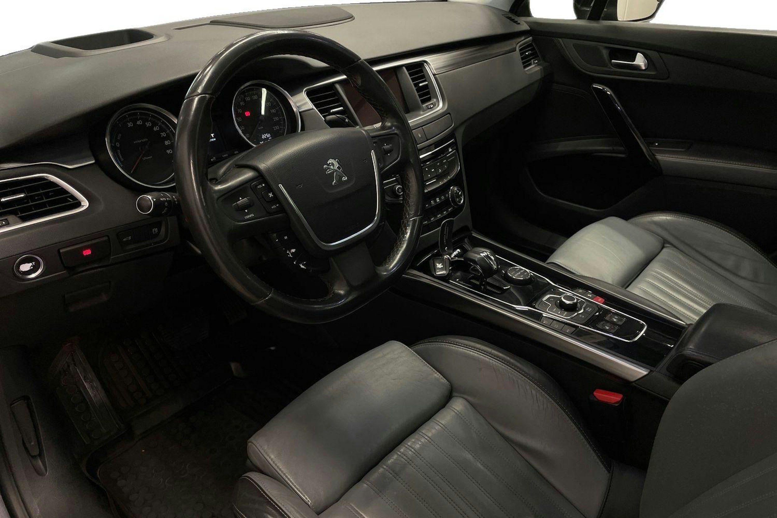 Harmaa Peugeot 508 2012 kuva 11.