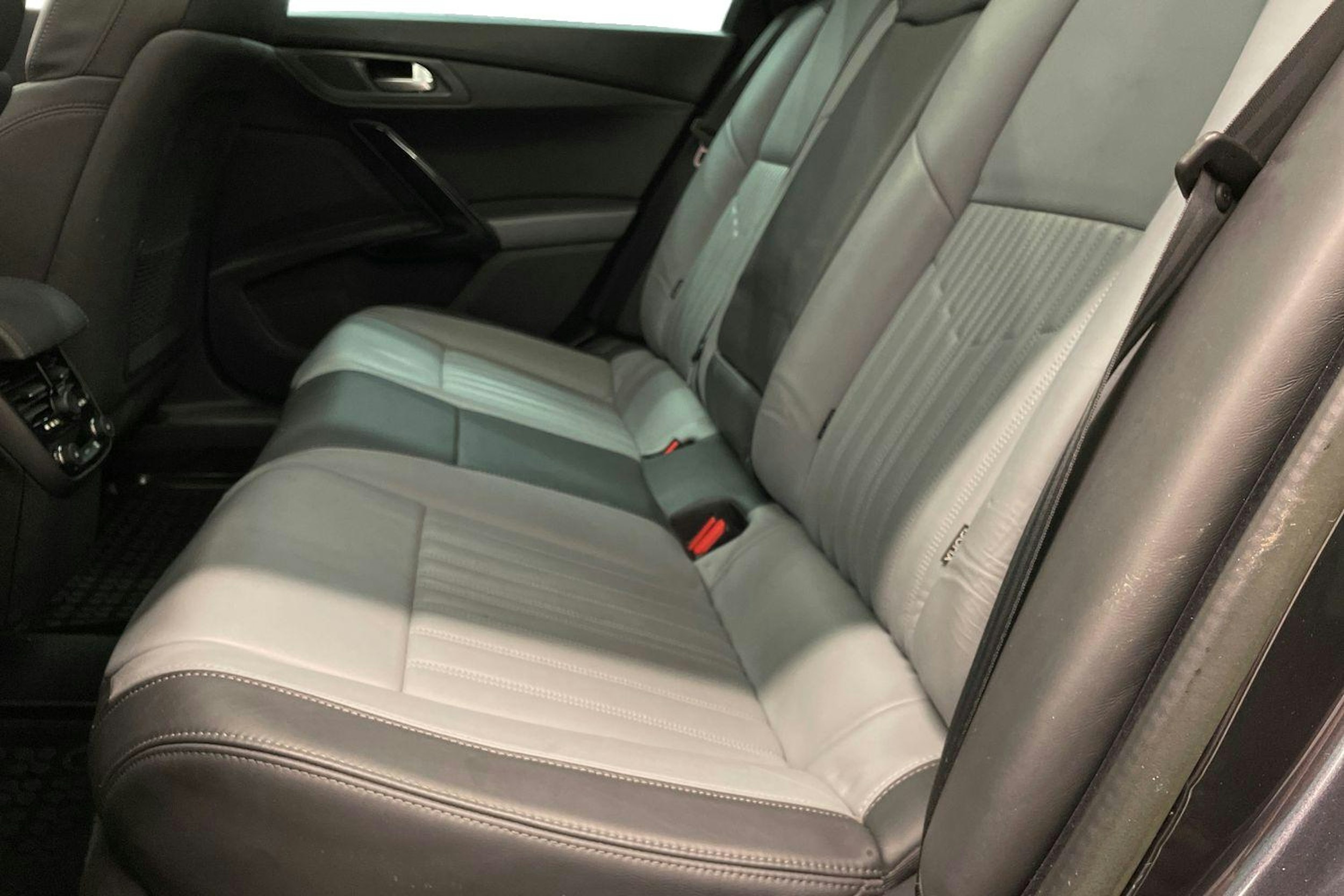 Harmaa Peugeot 508 2012 kuva 15.