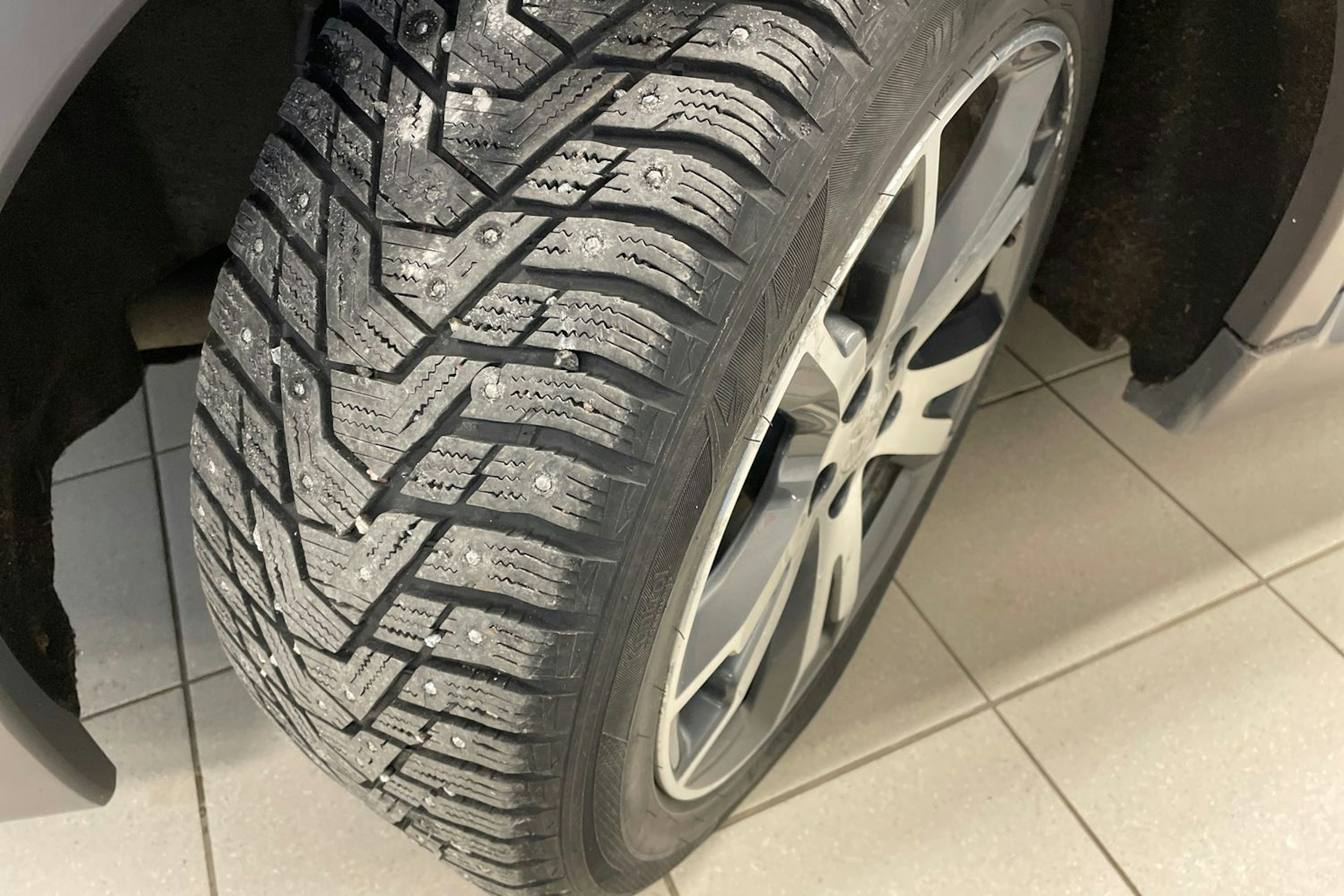 Harmaa Peugeot 508 2012 kuva 19.