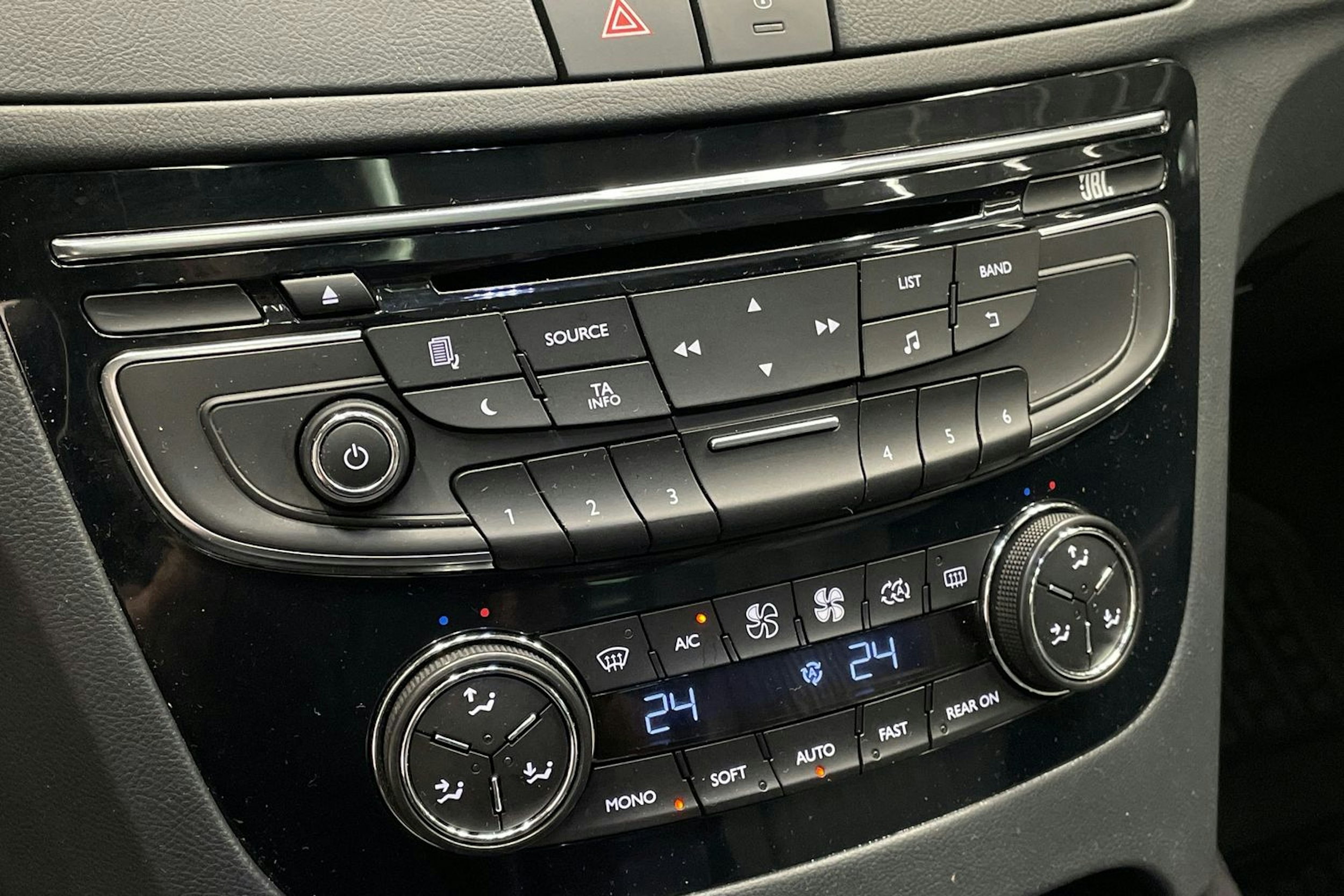 Harmaa Peugeot 508 2012 kuva 30.