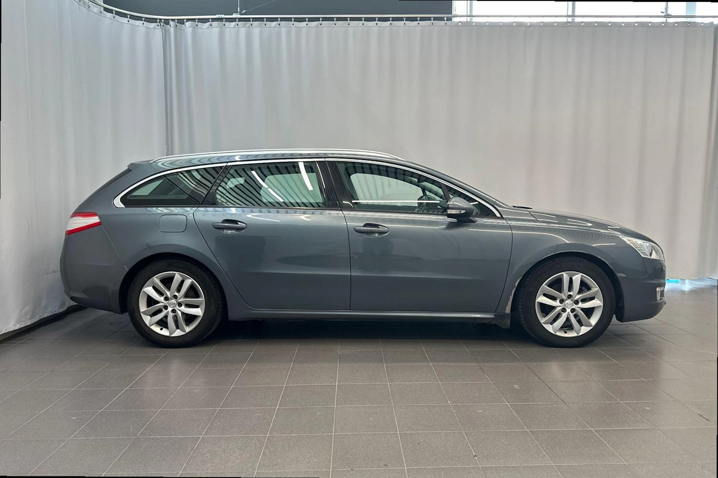 harmaa Peugeot 508 2013 kuva 8.