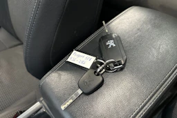 harmaa Peugeot 508 2013 kuva 39.