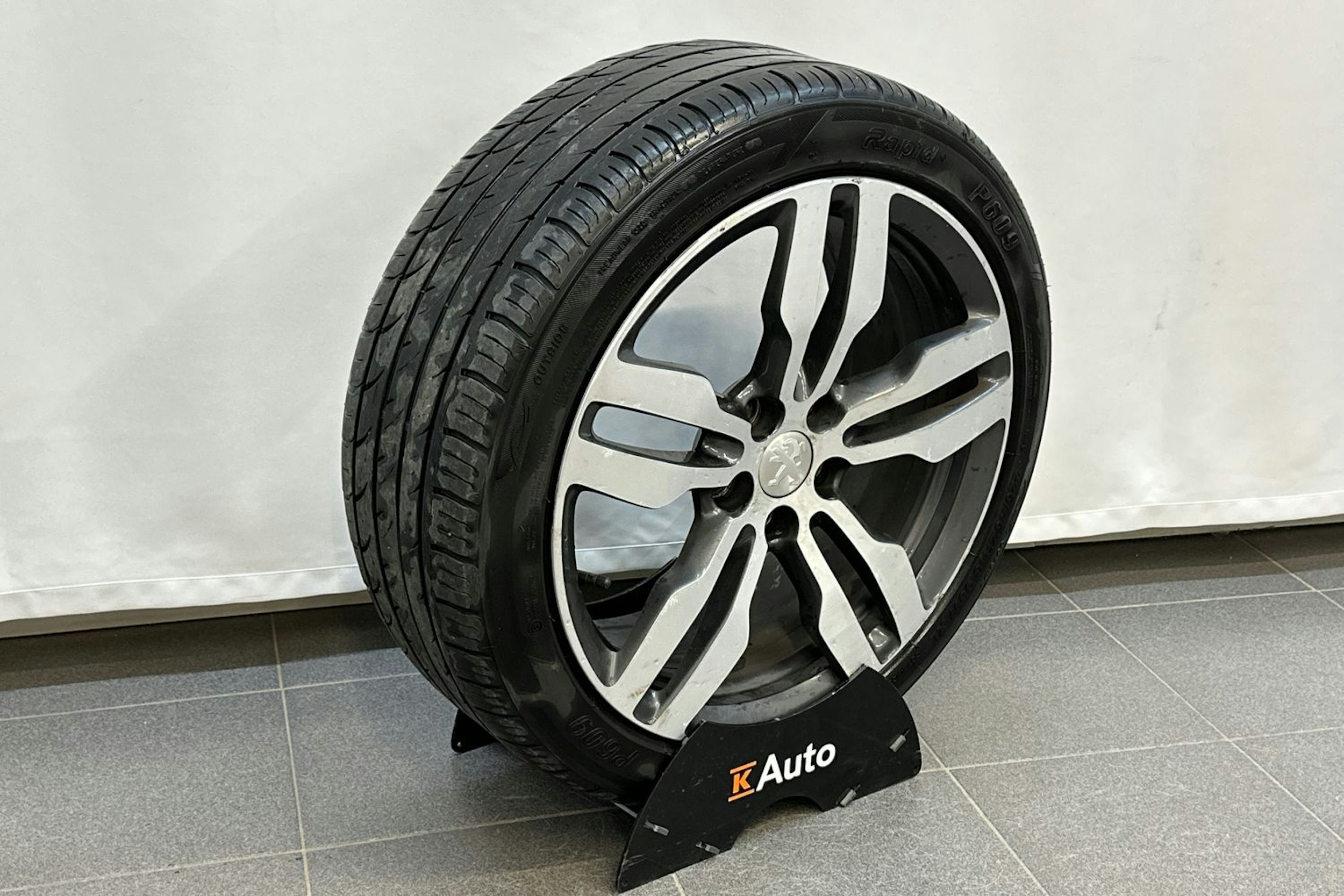 musta Peugeot 508 2013 kuva 13.