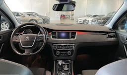 valkoinen Peugeot 508 2014 kuva 12.