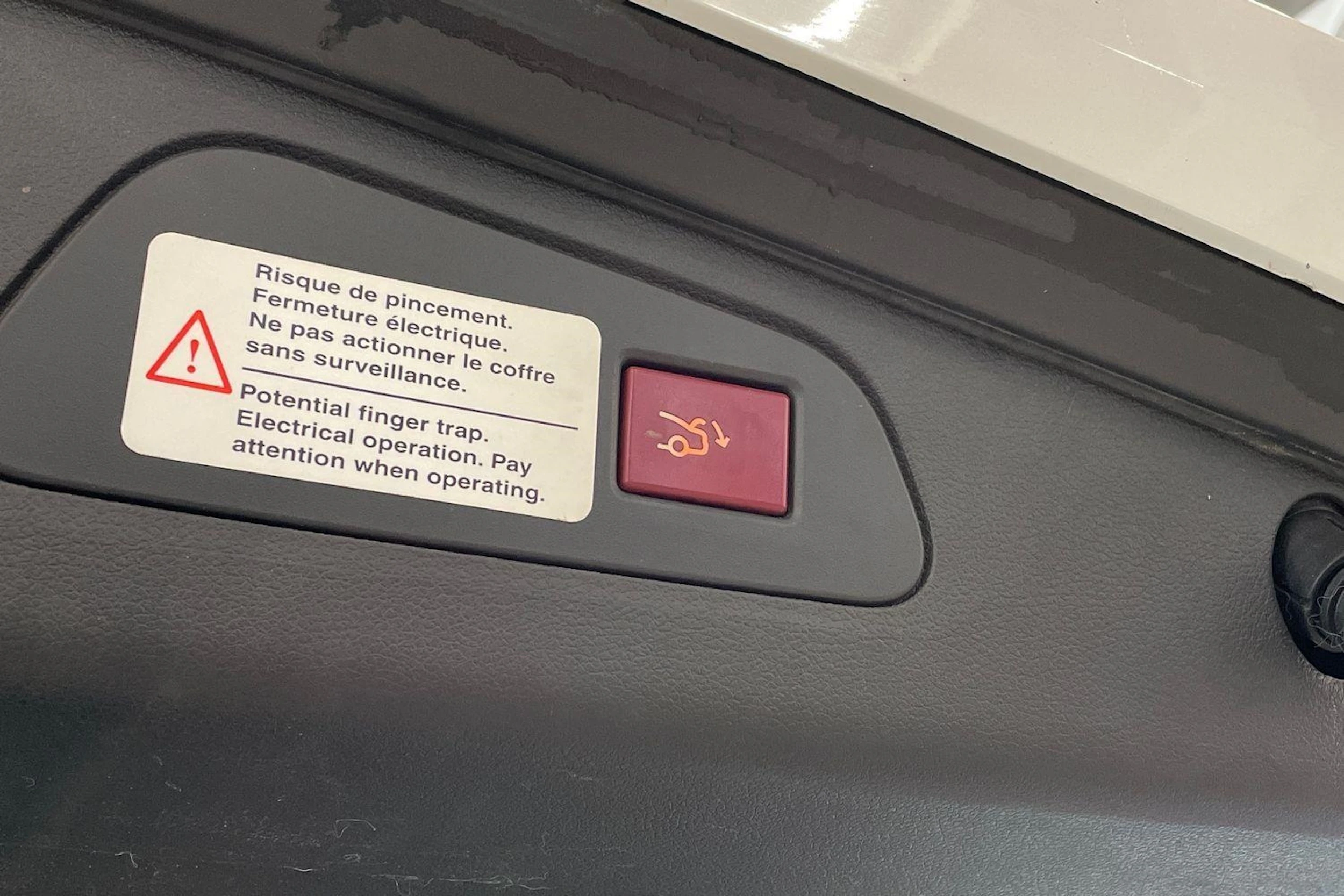 valkoinen Peugeot 508 2014 kuva 25.