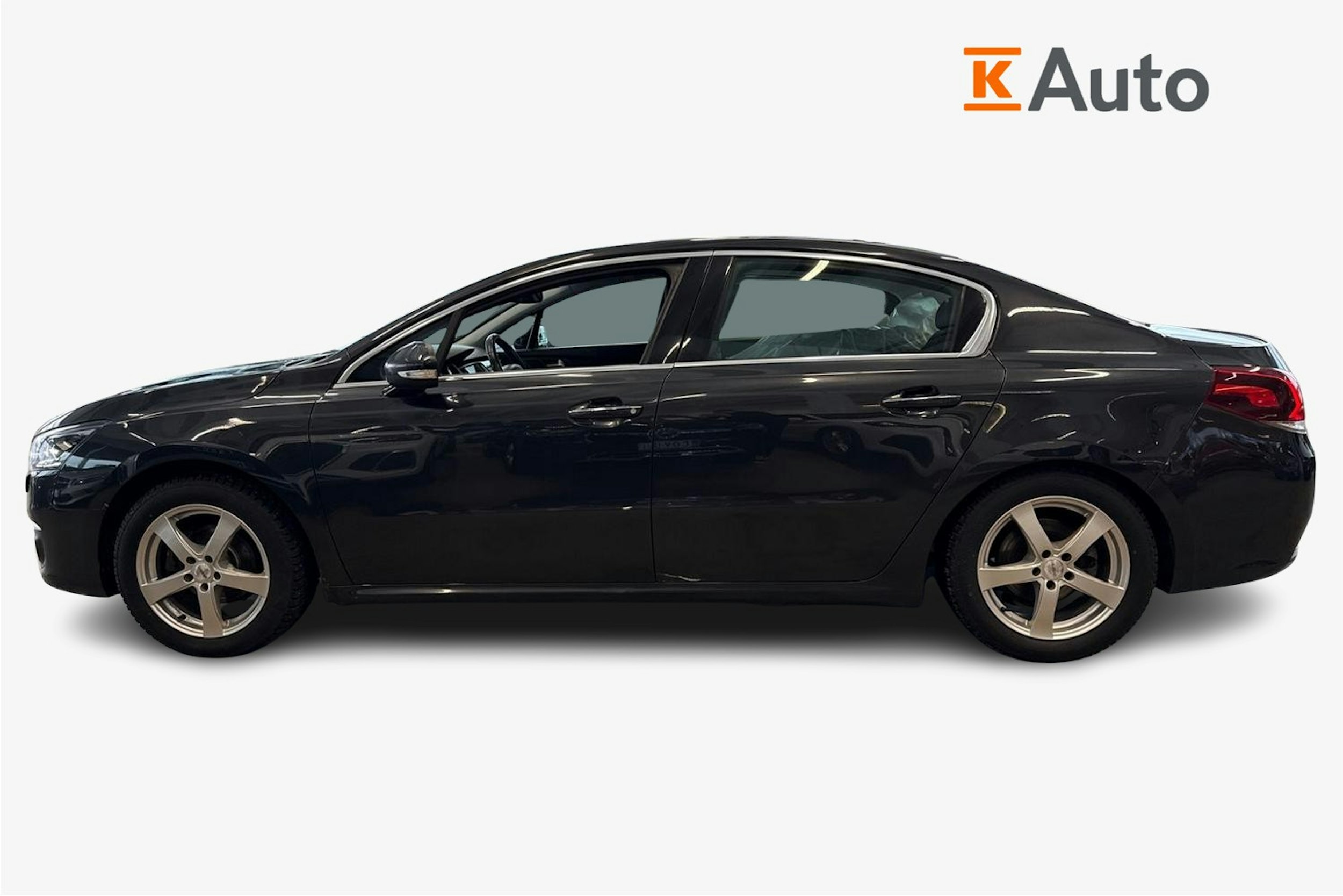 Harmaa Peugeot 508 2015 kuva 6.