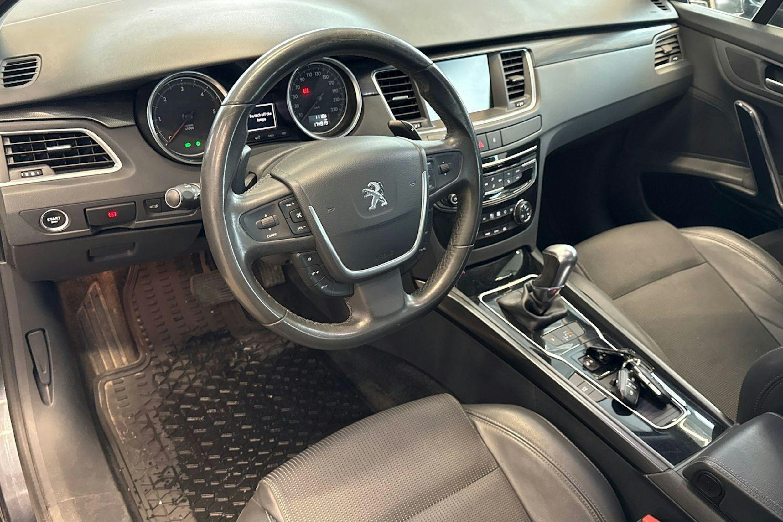 Harmaa Peugeot 508 2015 kuva 7.