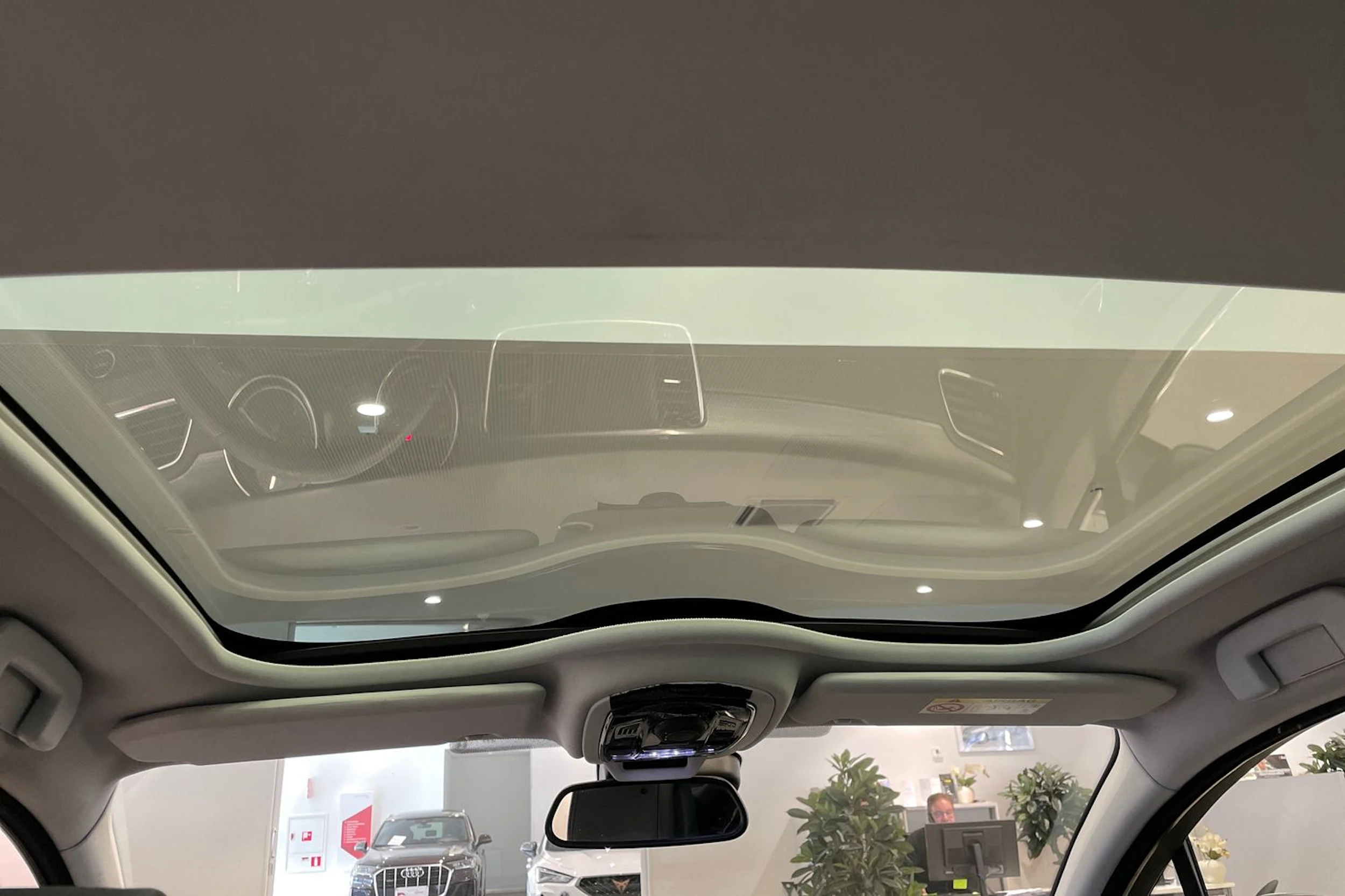 Musta Peugeot 508 2016 kuva 12.