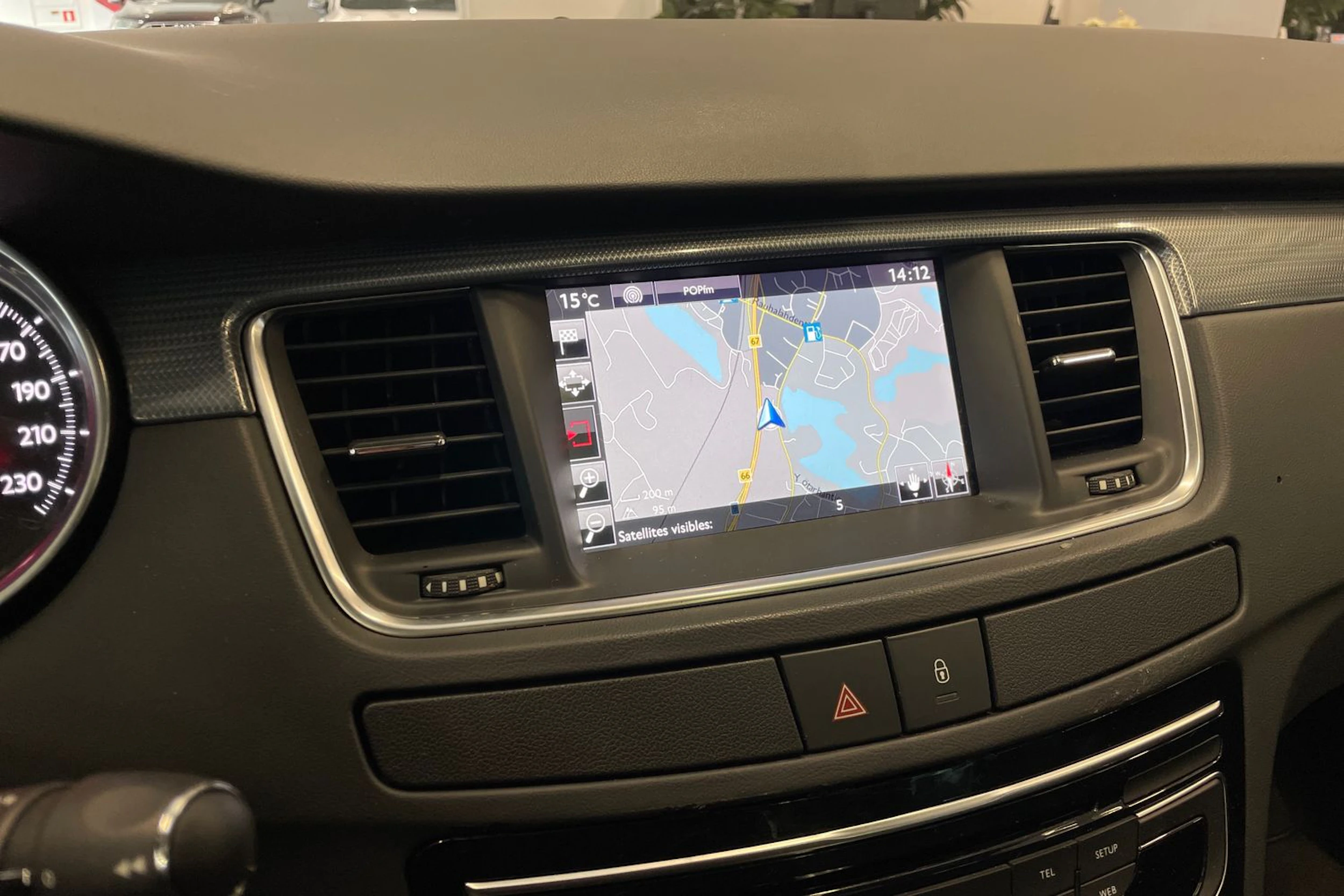 Musta Peugeot 508 2016 kuva 14.