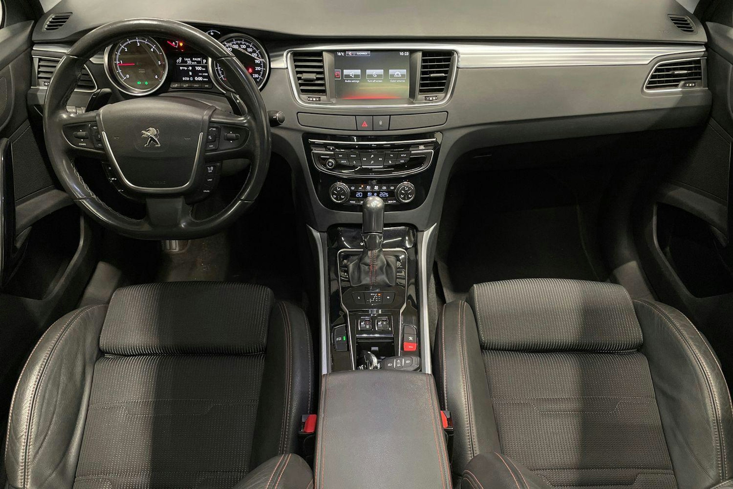 musta Peugeot 508 2016 kuva 9.