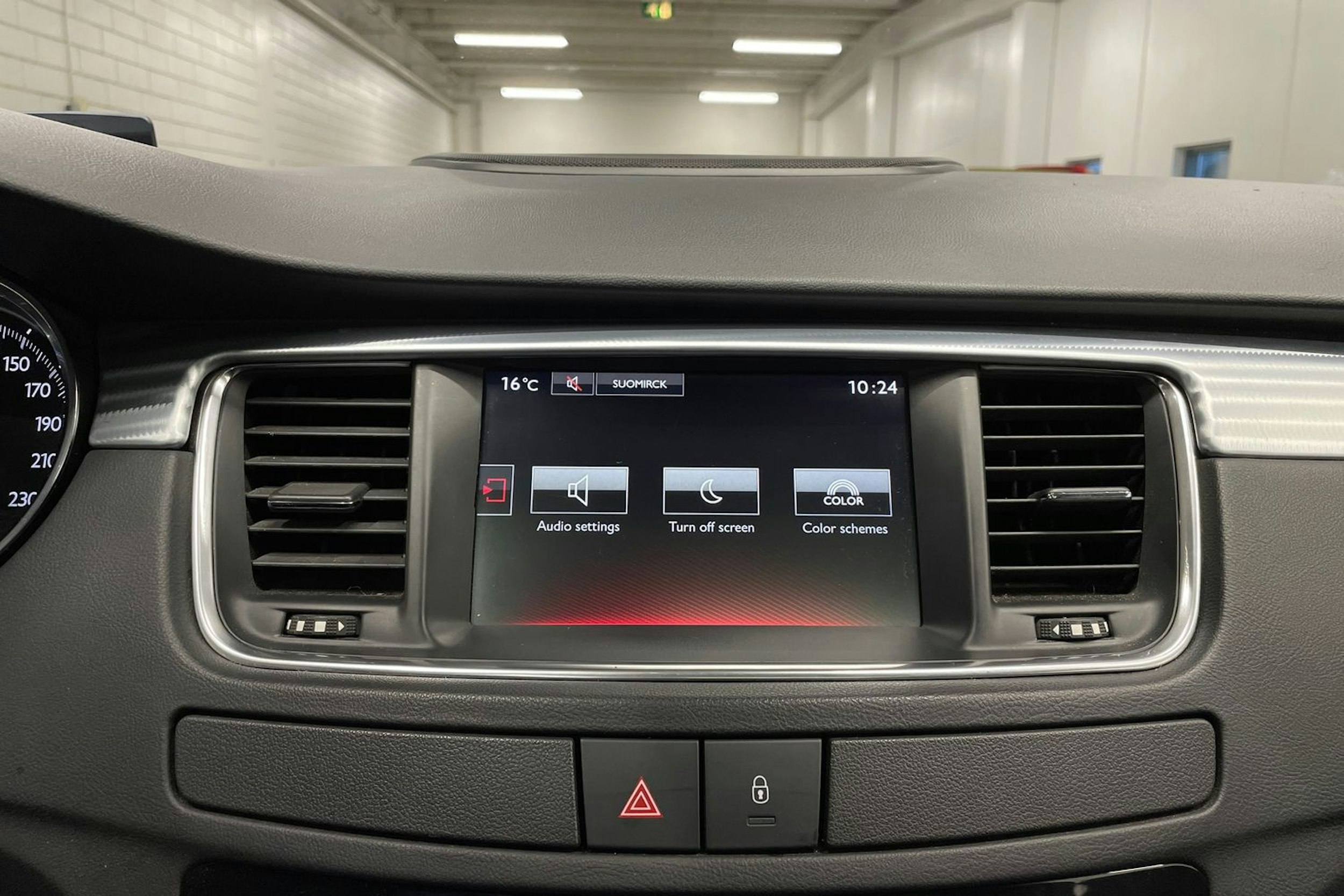 musta Peugeot 508 2016 kuva 18.