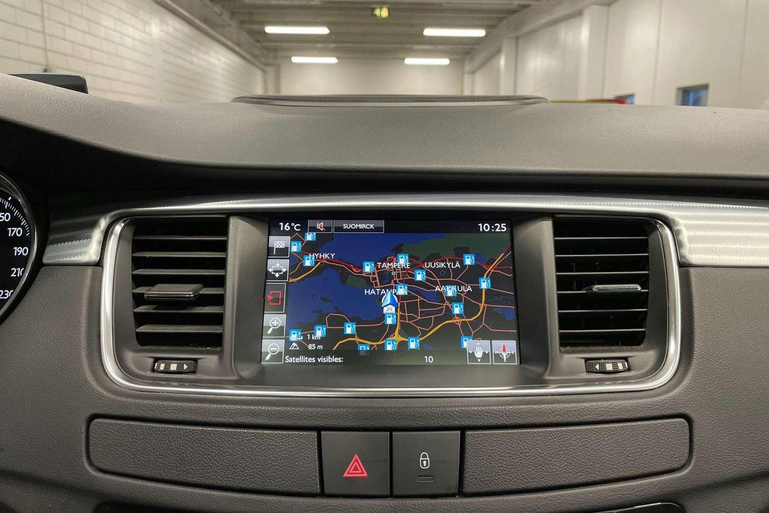 musta Peugeot 508 2016 kuva 19.