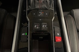 musta Peugeot 508 2016 kuva 22.