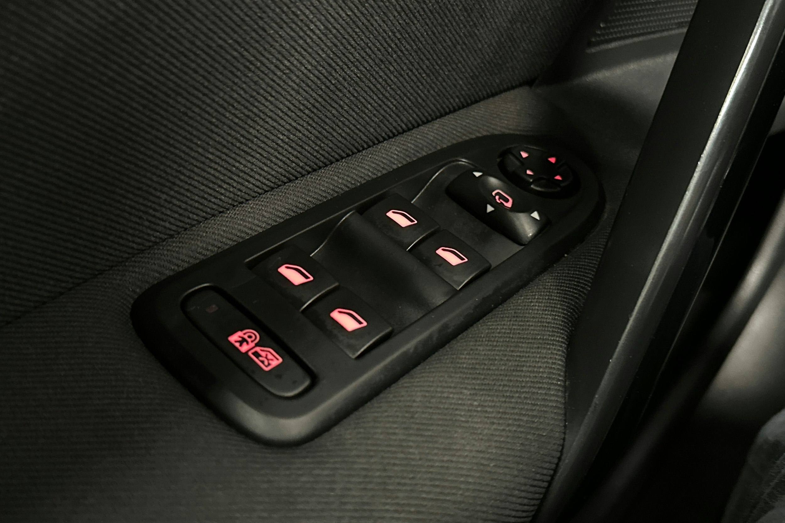 Musta Peugeot 508 2016 kuva 16.