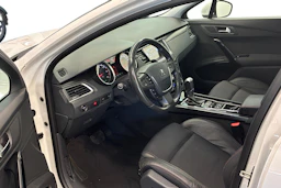 Valkoinen Peugeot 508 2016 kuva 8.