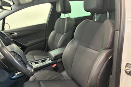 Valkoinen Peugeot 508 2016 kuva 17.