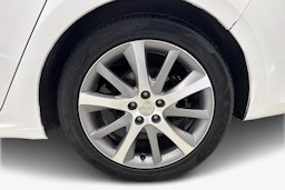 valkoinen Peugeot 508 2016 kuva 11.