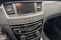 valkoinen Peugeot 508 2016 kuva 17.