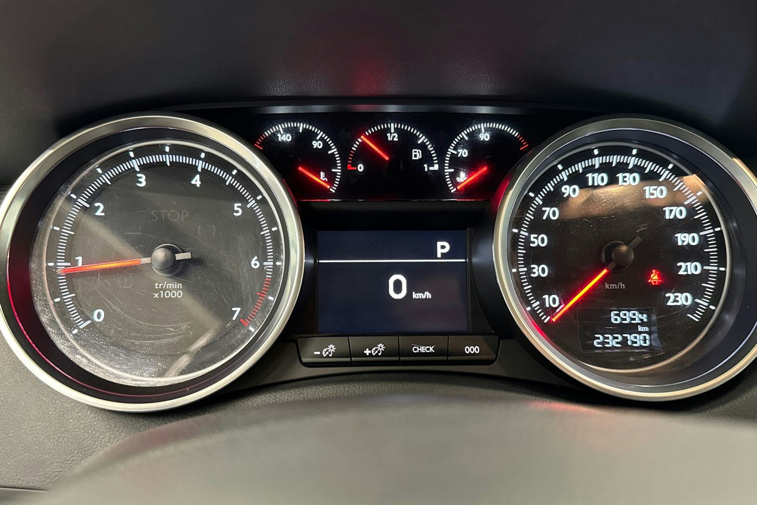 harmaa Peugeot 508 2017 kuva 16.