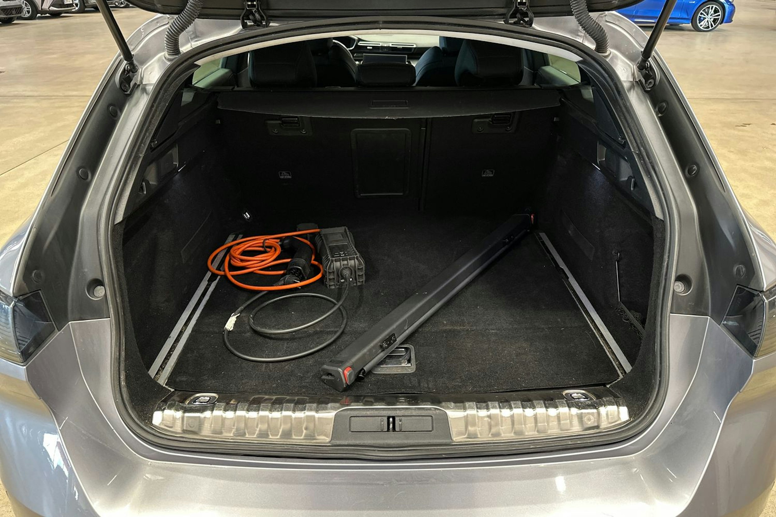harmaa Peugeot 508 2020 kuva 29.