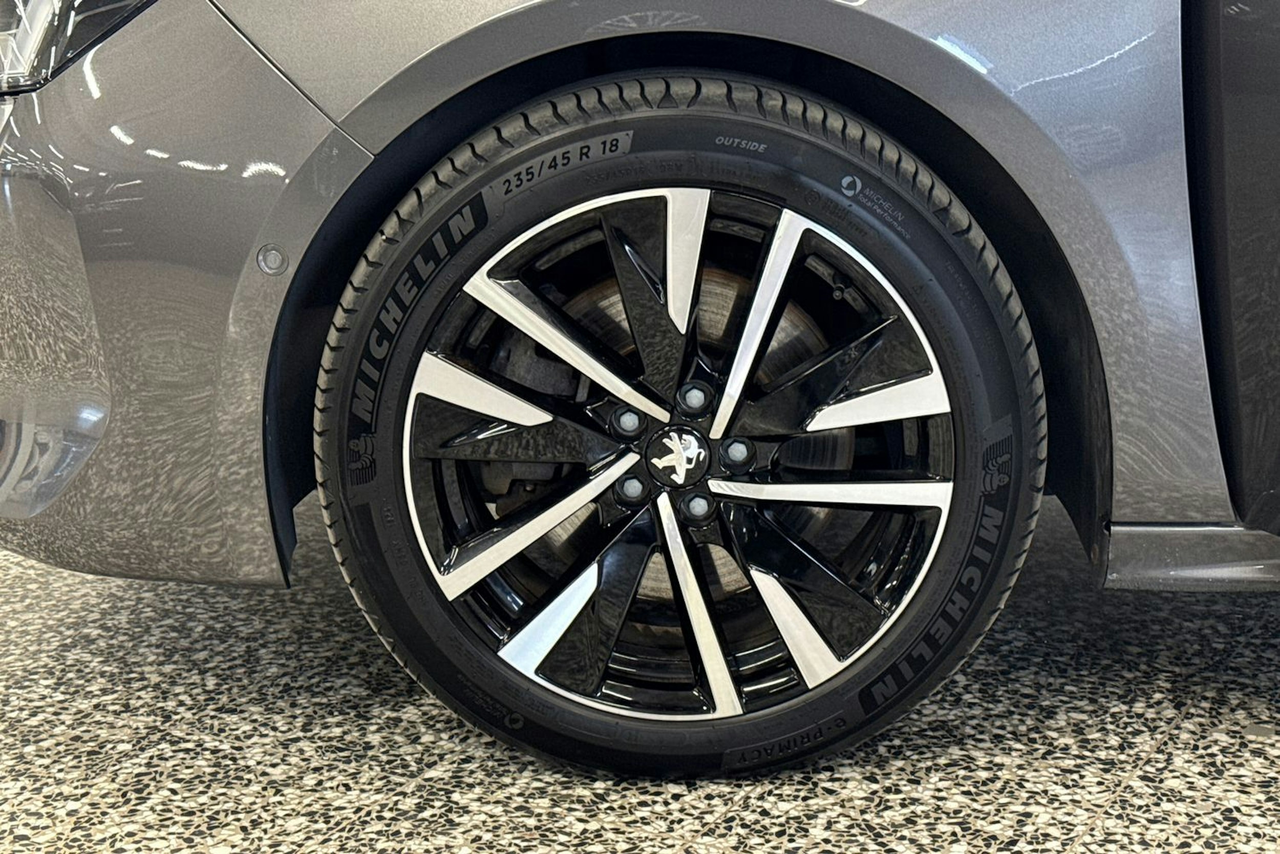 harmaa Peugeot 508 2021 kuva 37.