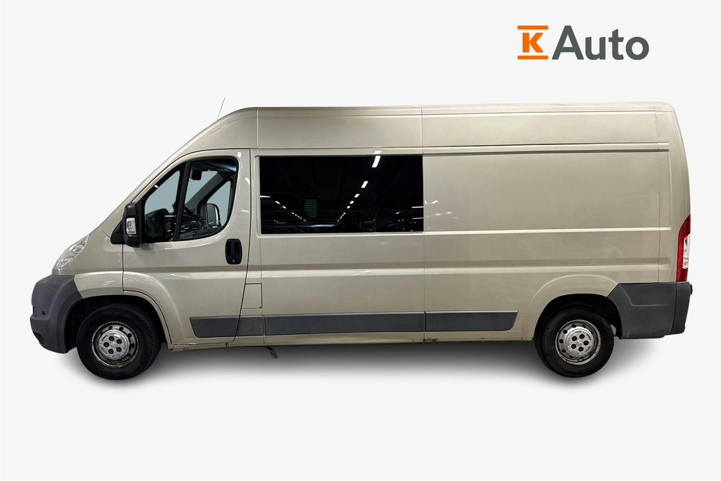 ruskea (beige) Peugeot Boxer 2010 kuva 6.
