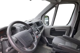 harmaa Peugeot Boxer 2011 kuva 3.