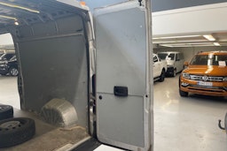 harmaa Peugeot Boxer 2013 kuva 15.