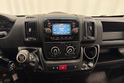 punainen Peugeot Boxer 2014 kuva 16.