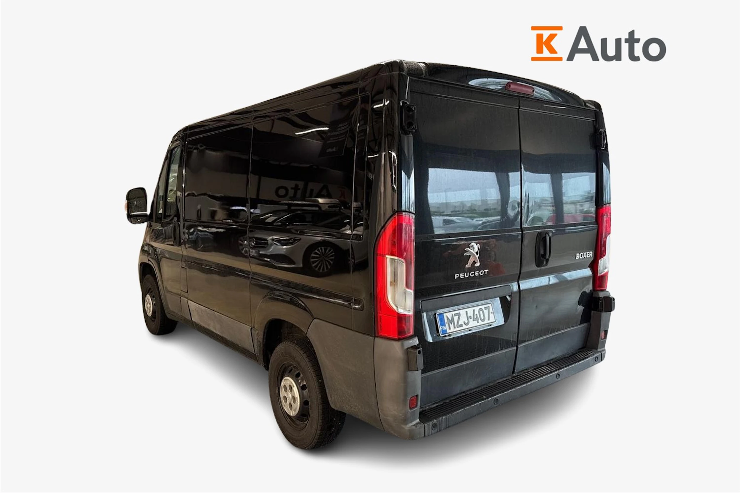 musta Peugeot Boxer 2015 kuva 2.