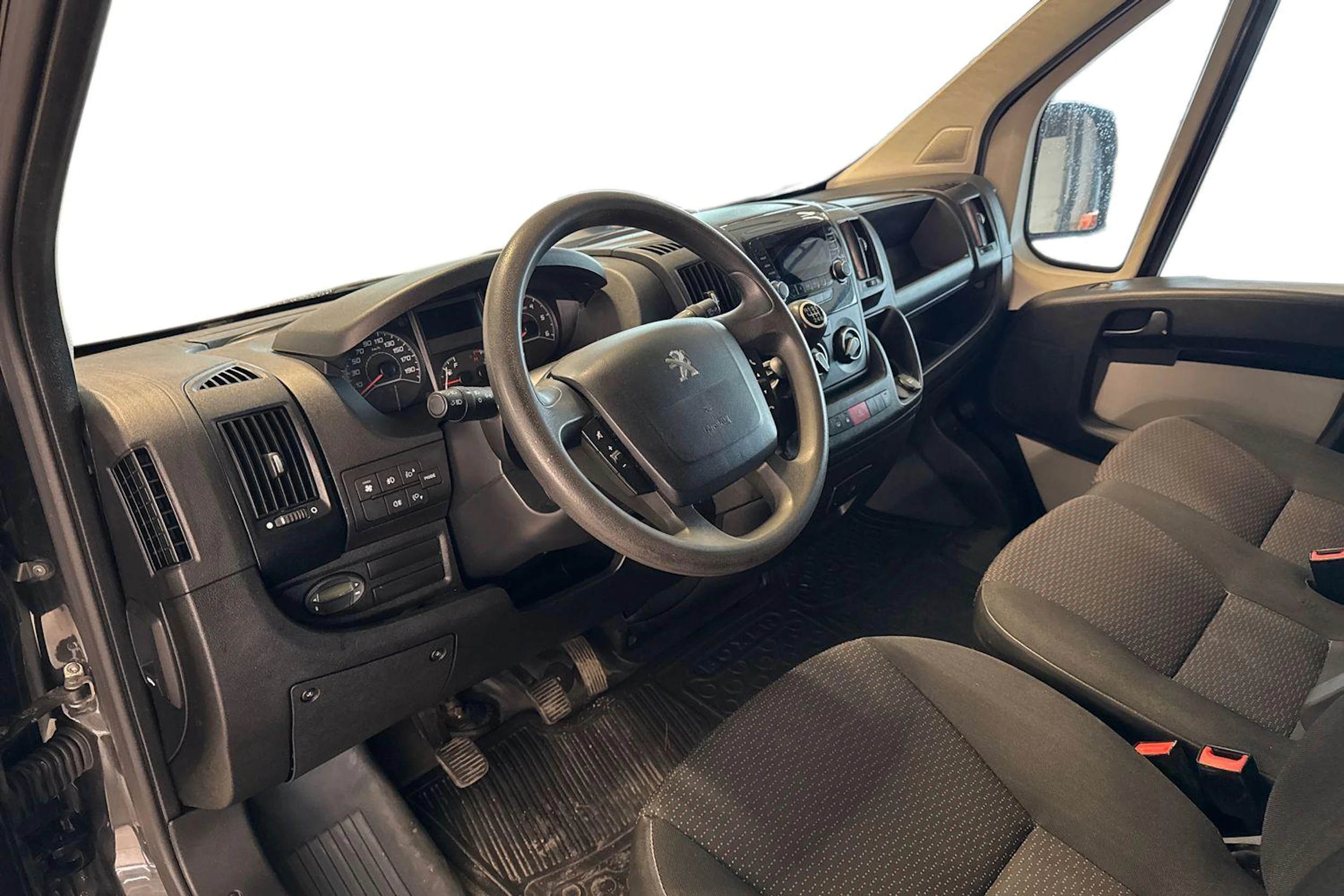 musta Peugeot Boxer 2015 kuva 3.