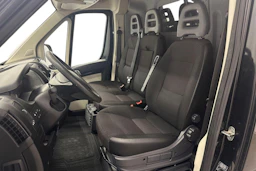 musta Peugeot Boxer 2015 kuva 8.