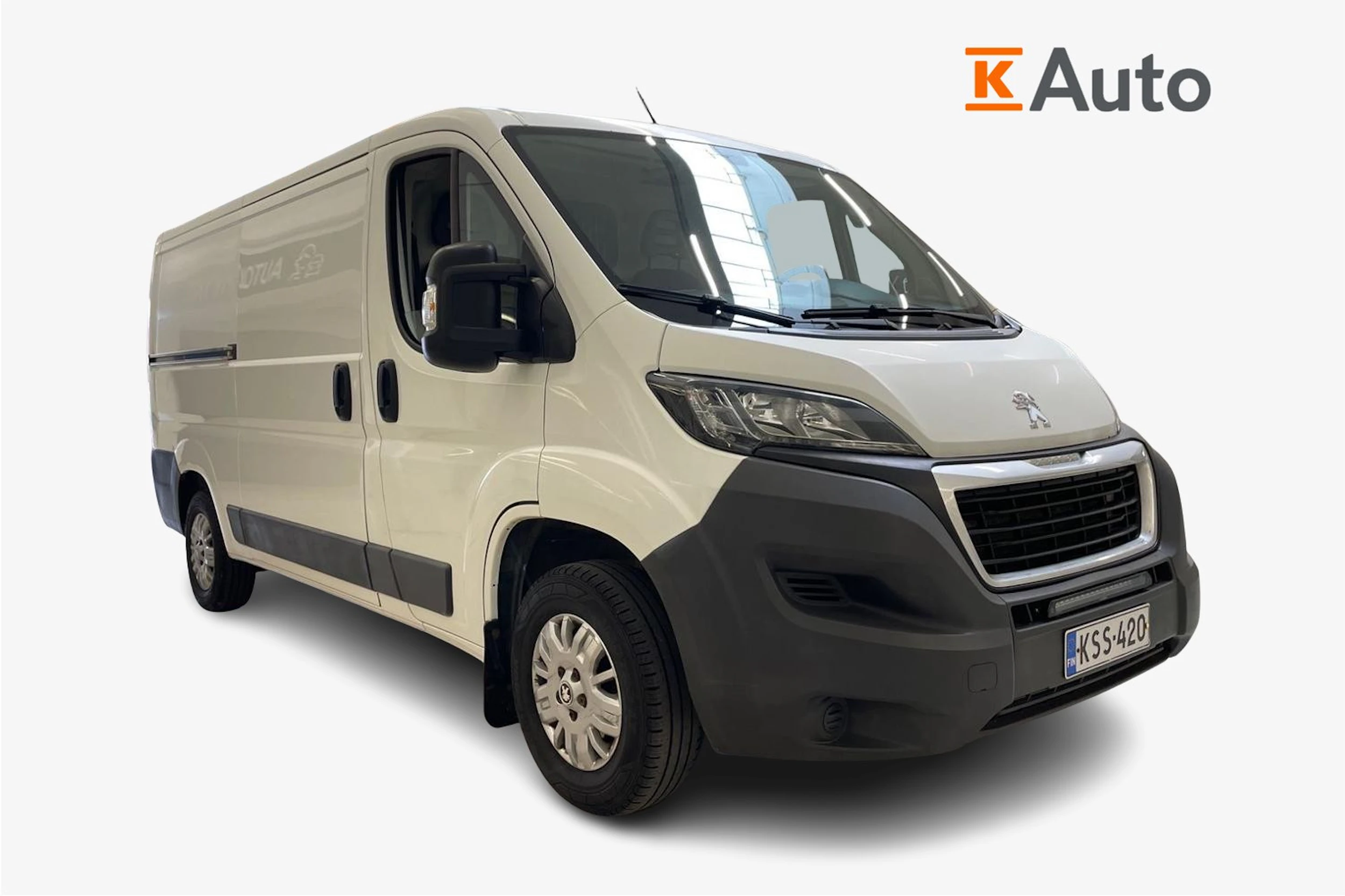 valkoinen Peugeot Boxer 2017 kuva 1.