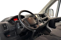 valkoinen Peugeot Boxer 2018 kuva 3.