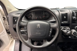 valkoinen Peugeot Boxer 2018 kuva 9.