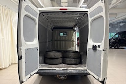 valkoinen Peugeot Boxer 2018 kuva 14.