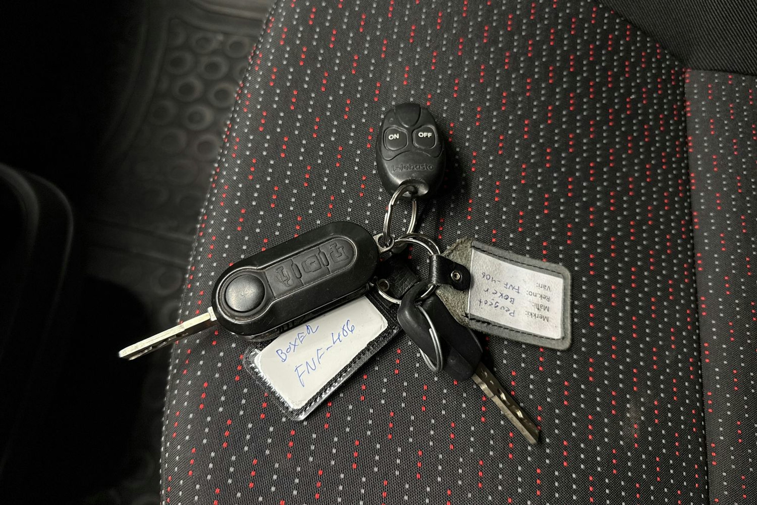 valkoinen Peugeot Boxer 2018 kuva 23.