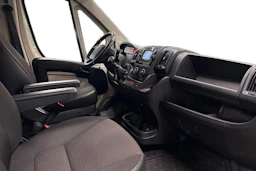 ruskea (beige) Peugeot Boxer 2018 kuva 11.