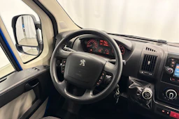 sininen Peugeot Boxer 2019 kuva 10.