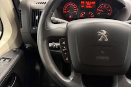 sininen Peugeot Boxer 2019 kuva 11.