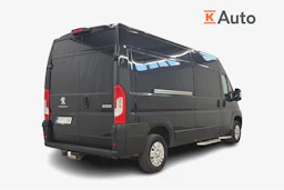 harmaa Peugeot Boxer 2019 kuva 2.