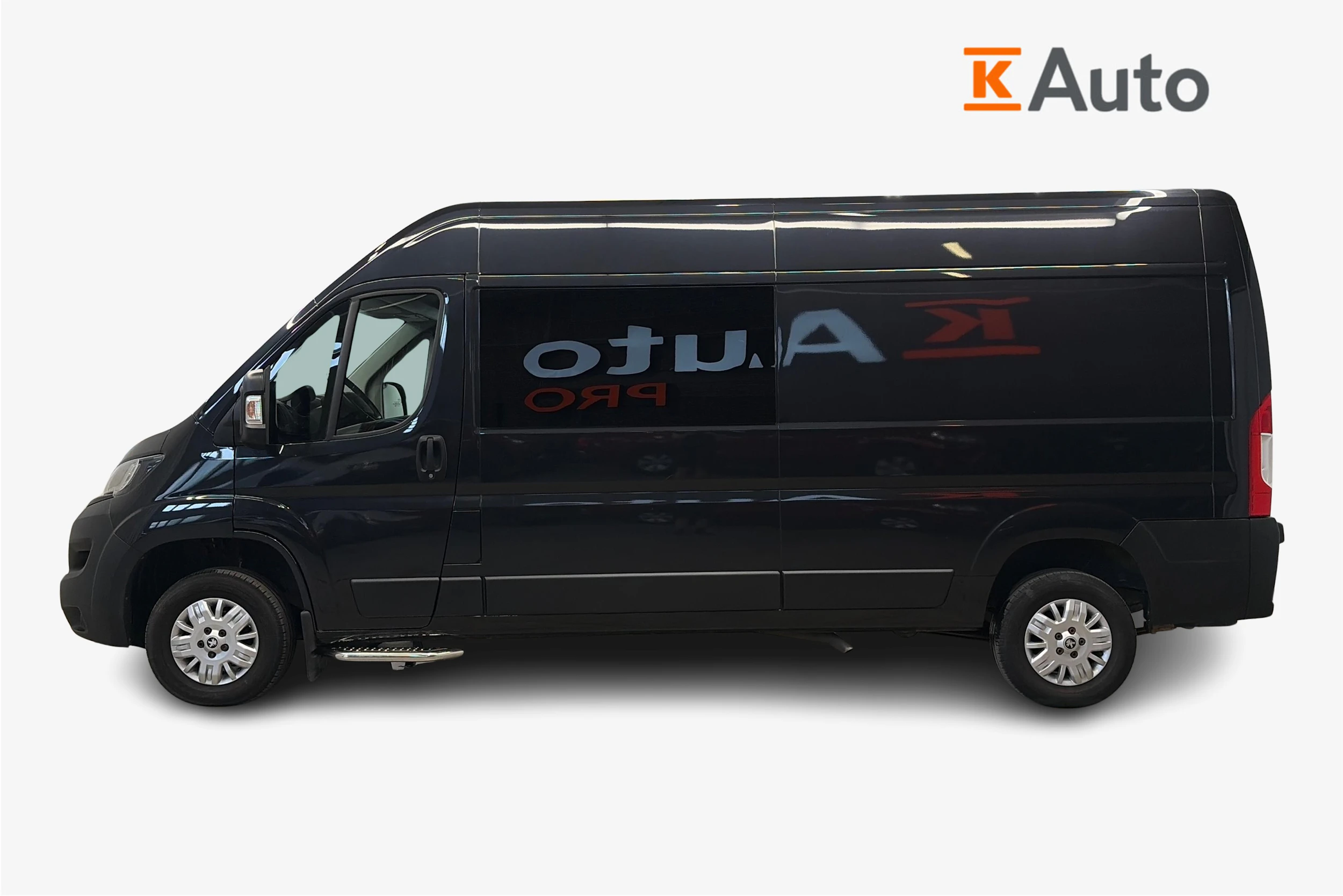 harmaa Peugeot Boxer 2019 kuva 5.