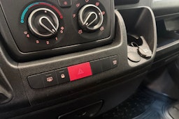 valkoinen Peugeot Boxer 2022 kuva 18.