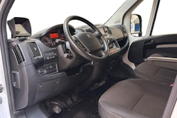 valkoinen Peugeot Boxer 2022 kuva 8.