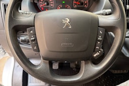 valkoinen Peugeot Boxer 2022 kuva 19.