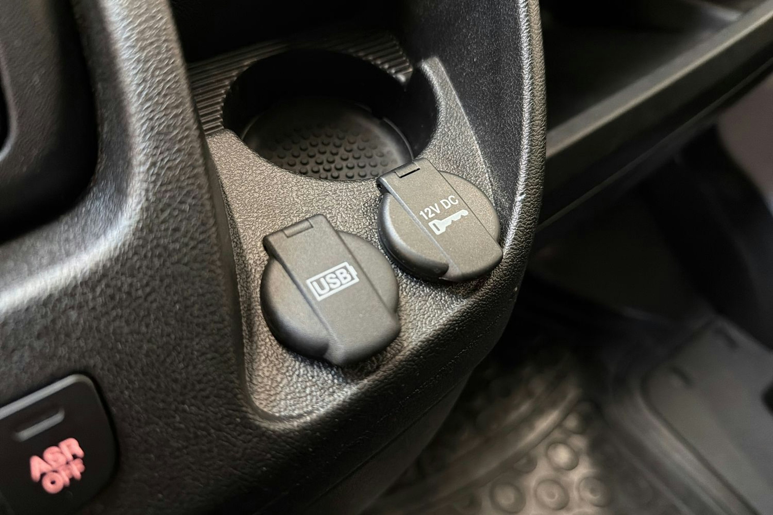 valkoinen Peugeot Boxer 2022 kuva 23.