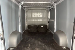 valkoinen Peugeot Boxer 2023 kuva 4.