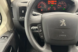 valkoinen Peugeot Boxer 2023 kuva 11.